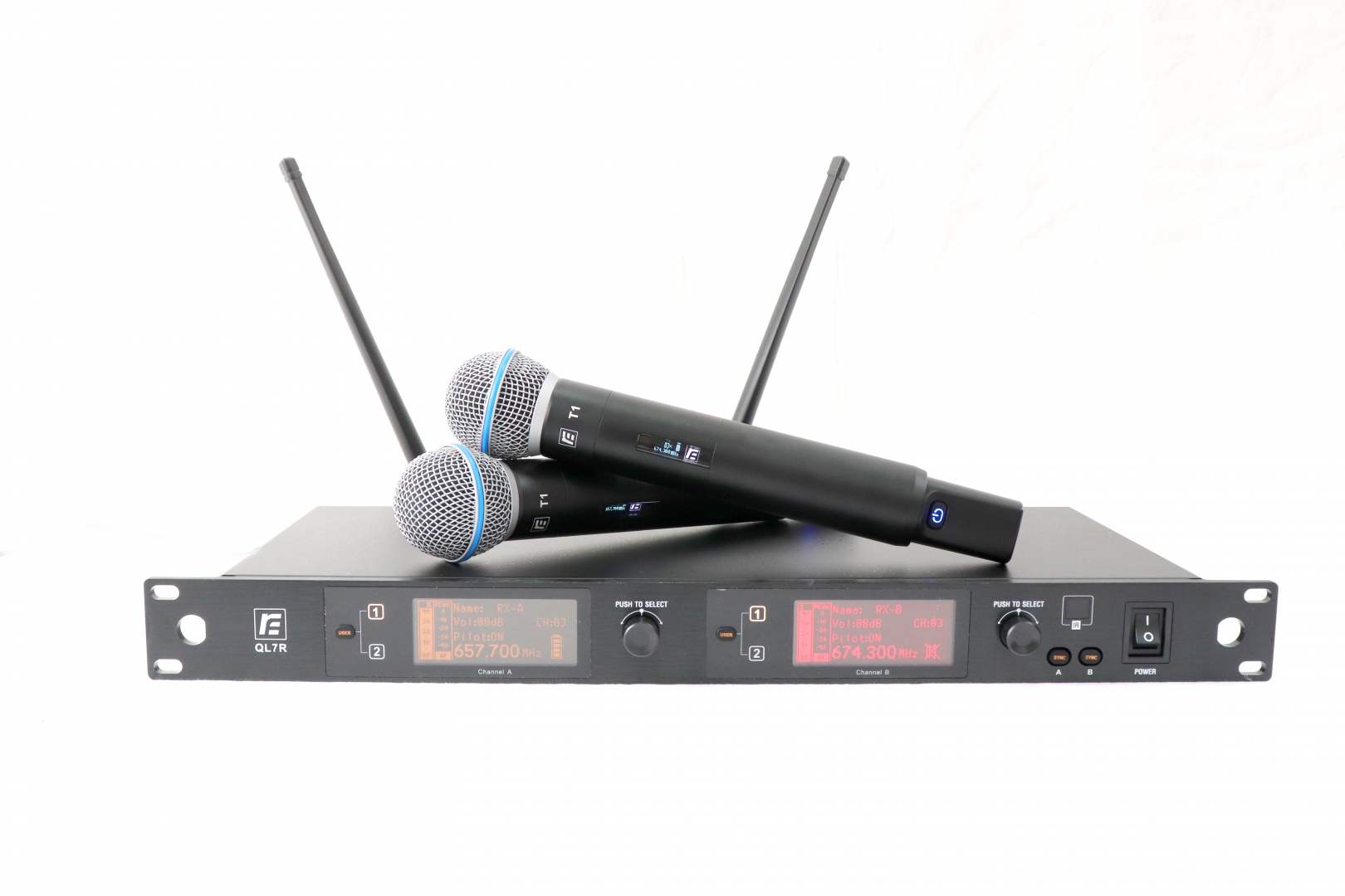 RFIntell QL7R/T1-B 720,500-754,000 МГц 2-канальная радиосистема с 2-мя ручными микрофонами в Кировске